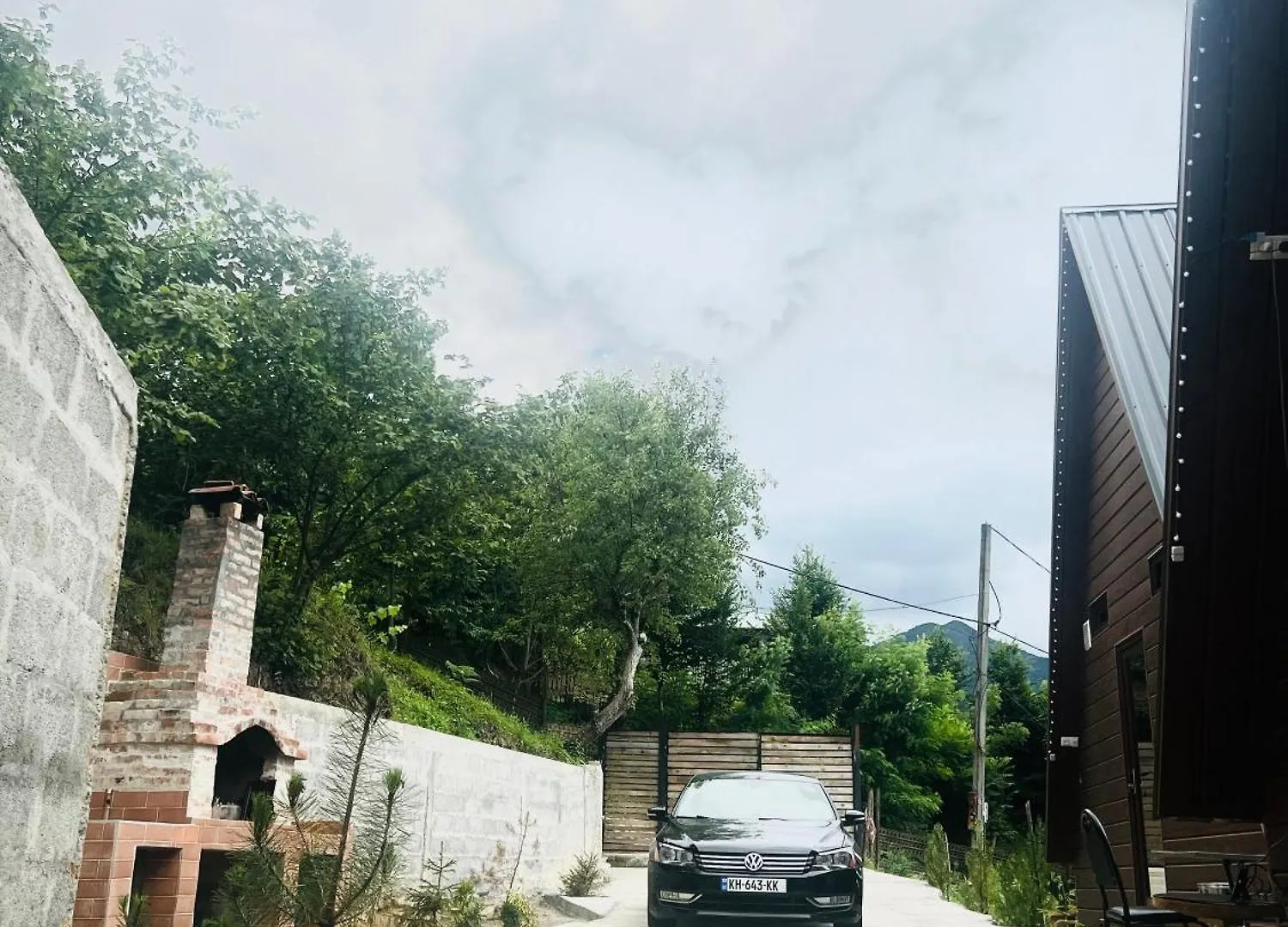 Chalet Wayside Cottage Batumi