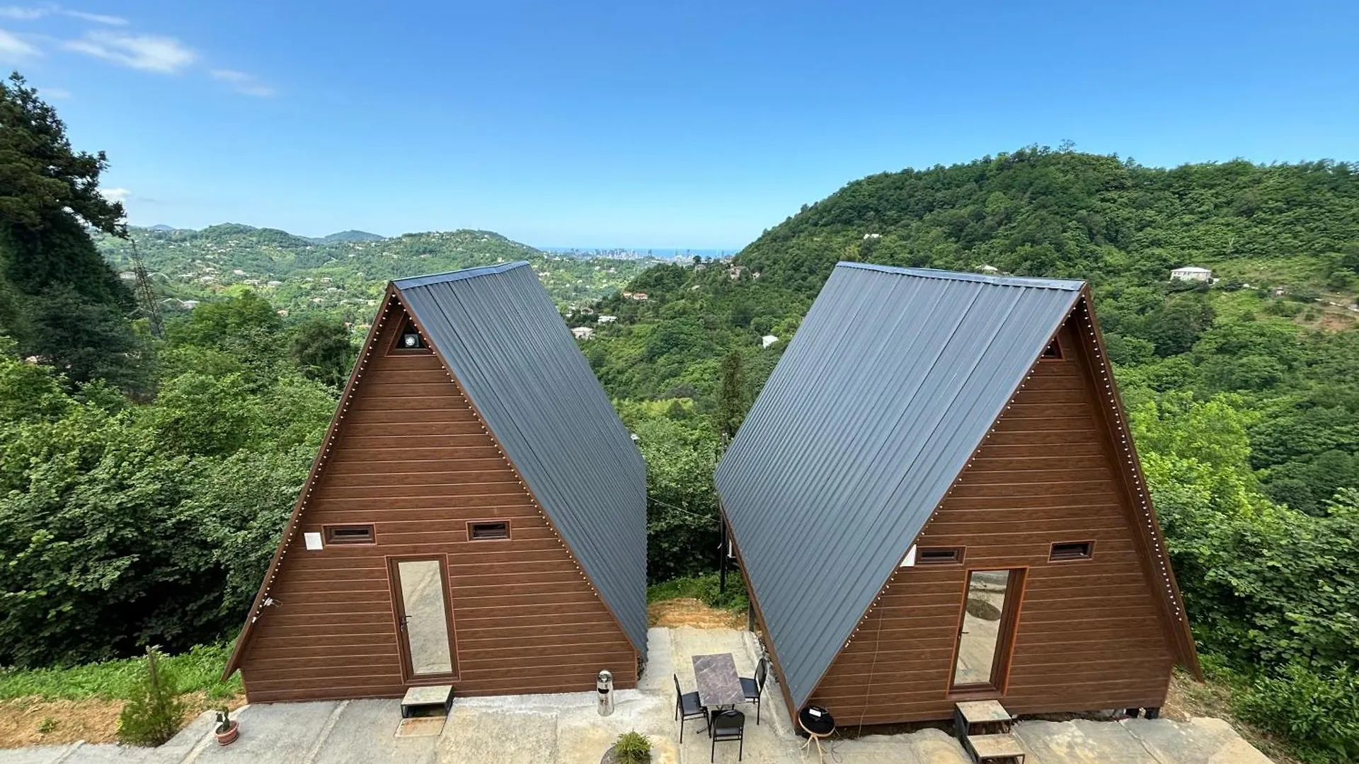 Chalet Wayside Cottage Batumi
