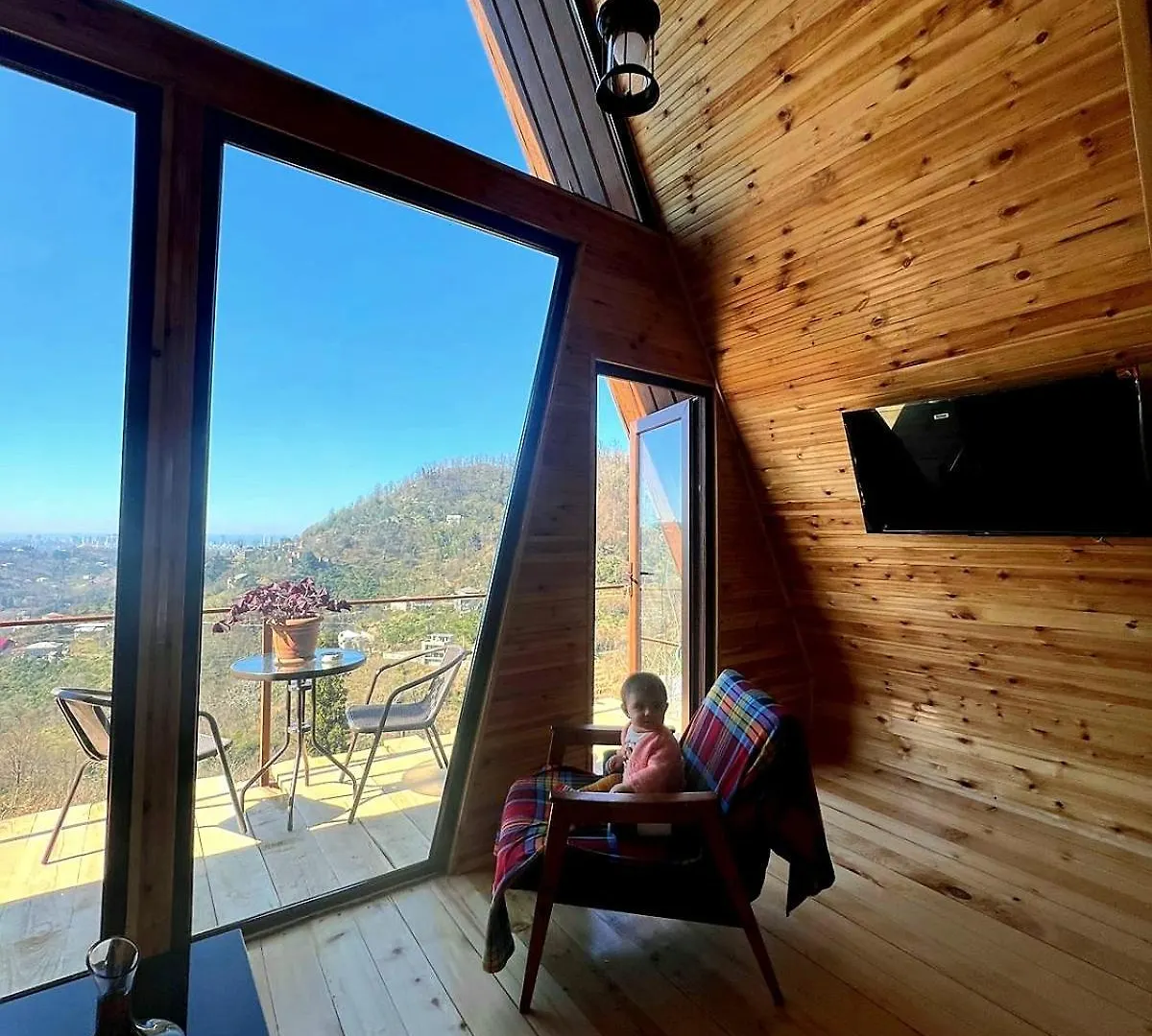Wayside Cottage Batumi 0*,