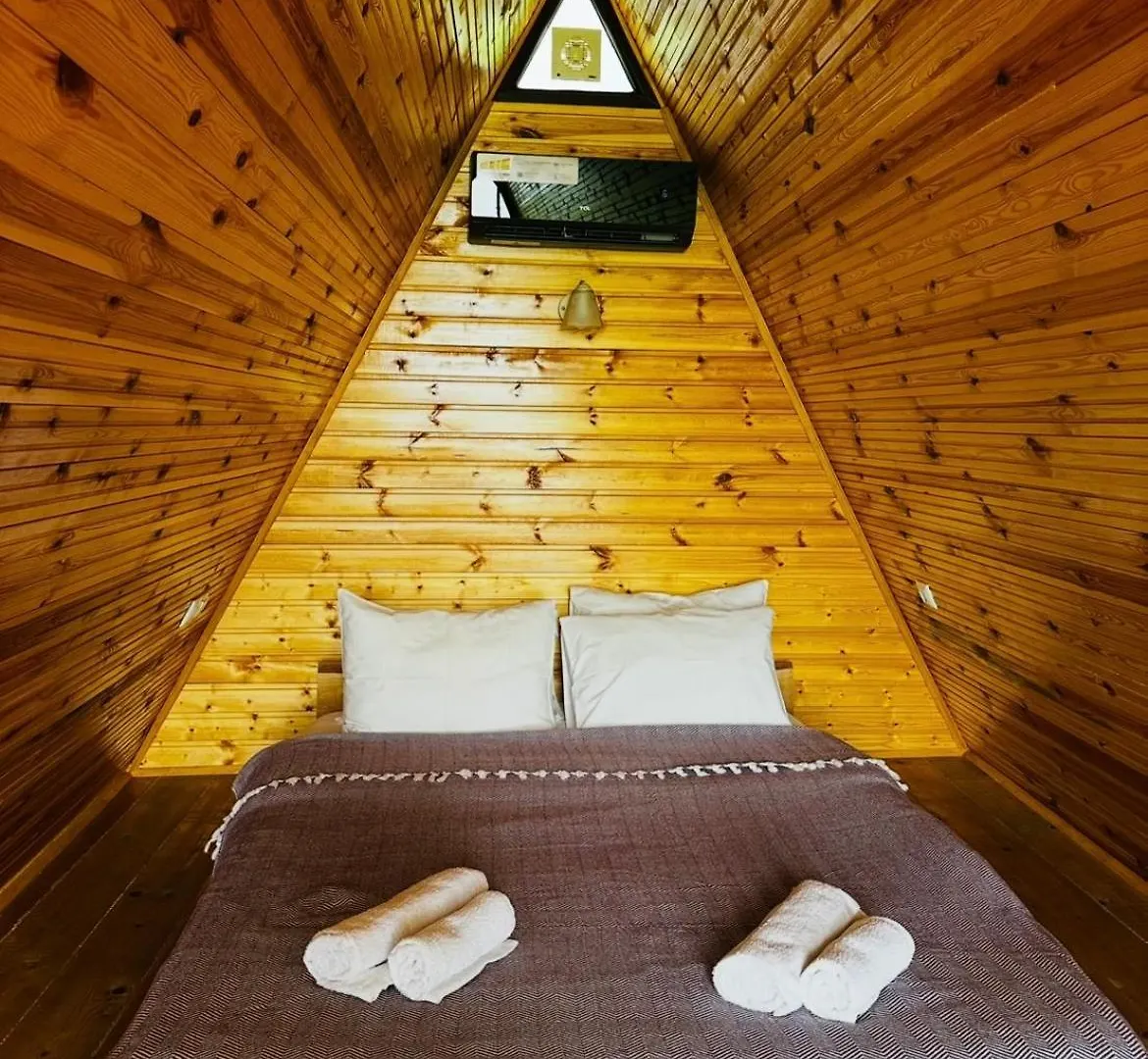 Chalet Wayside Cottage Batumi