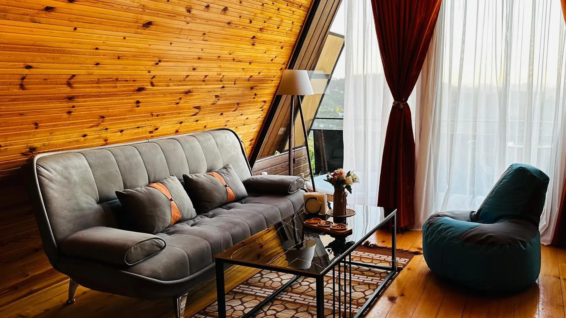 Wayside Cottage 바투미